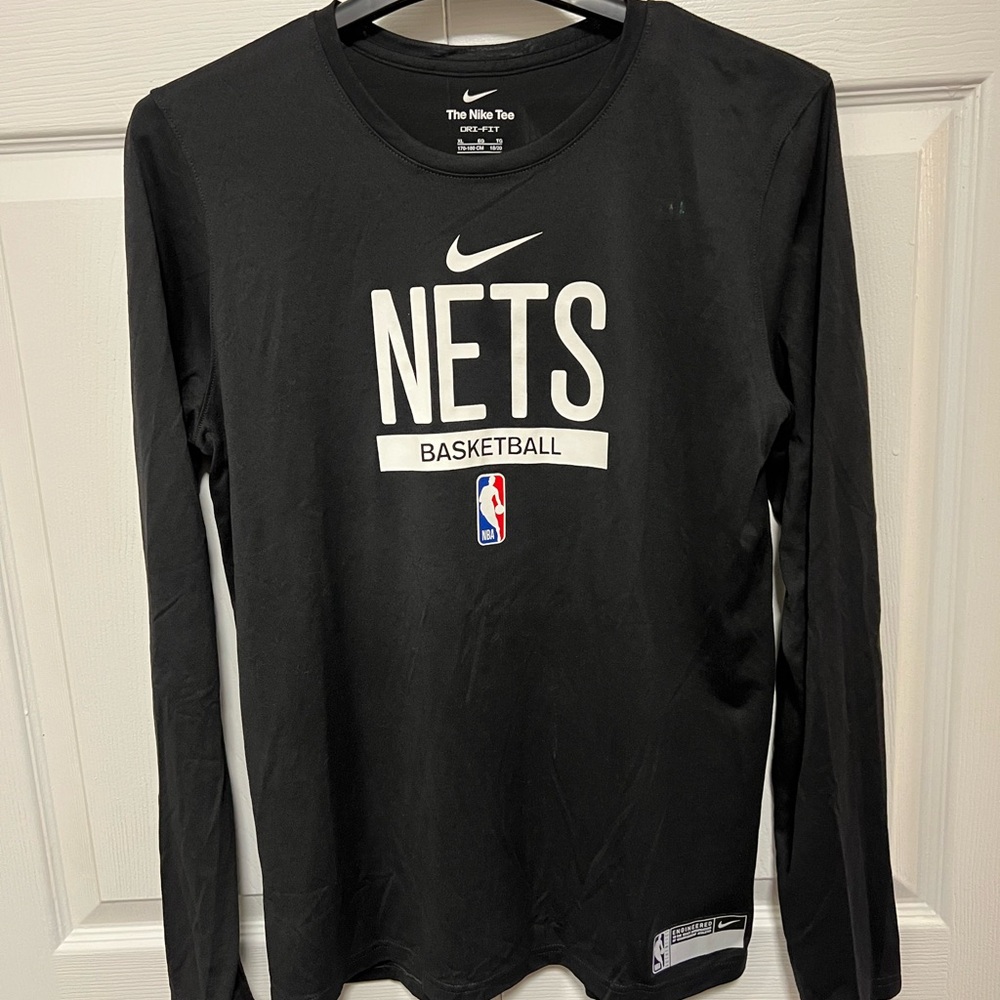 Nike Dri-Fit Brooklyn Nets NBA On-Court Practice Long Sleeve T-Shirt | Size LG